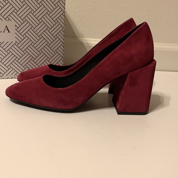 NEW Furla Viva Suede Heels IT 39.5/ US 9 - Picture 6 of 13